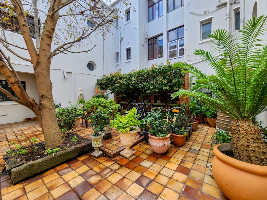 3 Bedroom Property for Sale in Bantry Bay Western Cape
